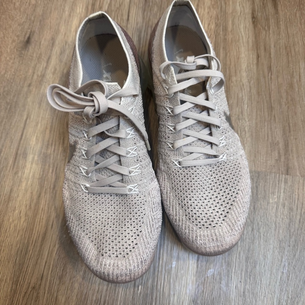 Nike Air Max Flyknit String Womens Size 9